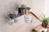 Lmeison Hair Blow Trockner Halter, Wandhalterung Haartrockner Einhängegestell Veranstalter,Badezimmer Storage Rack,Aluminium Fönhalter mit 2 Tassen - 1