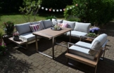 bomey Dining Ecklounge Atlanta in Braun I Lounge-Set bestehend aus einem Sessel und Ecksofa in braun, Tisch im Edelstahl/Teak Design & Polstern in Beige I Garten + Terrasse + Wintergarten - 1